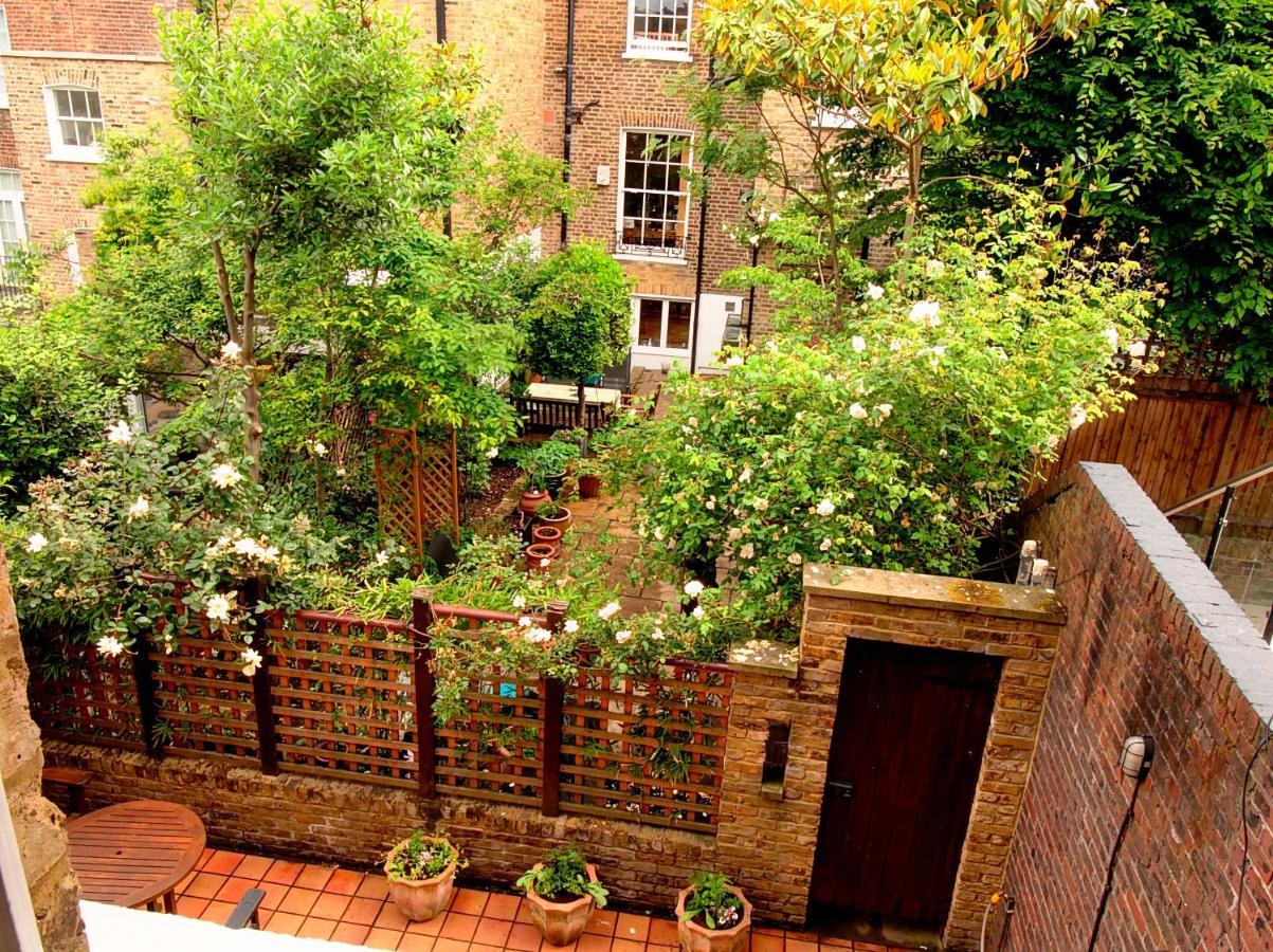 Serene Townhouse With Parking Londra Dış mekan fotoğraf