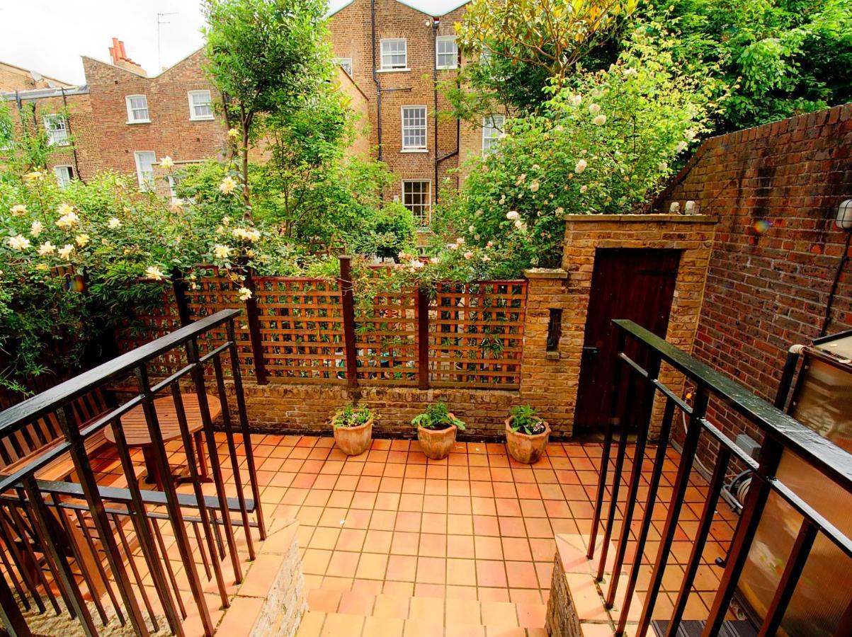 Serene Townhouse With Parking Londra Dış mekan fotoğraf